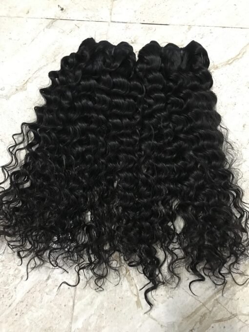 Curly burmese hair